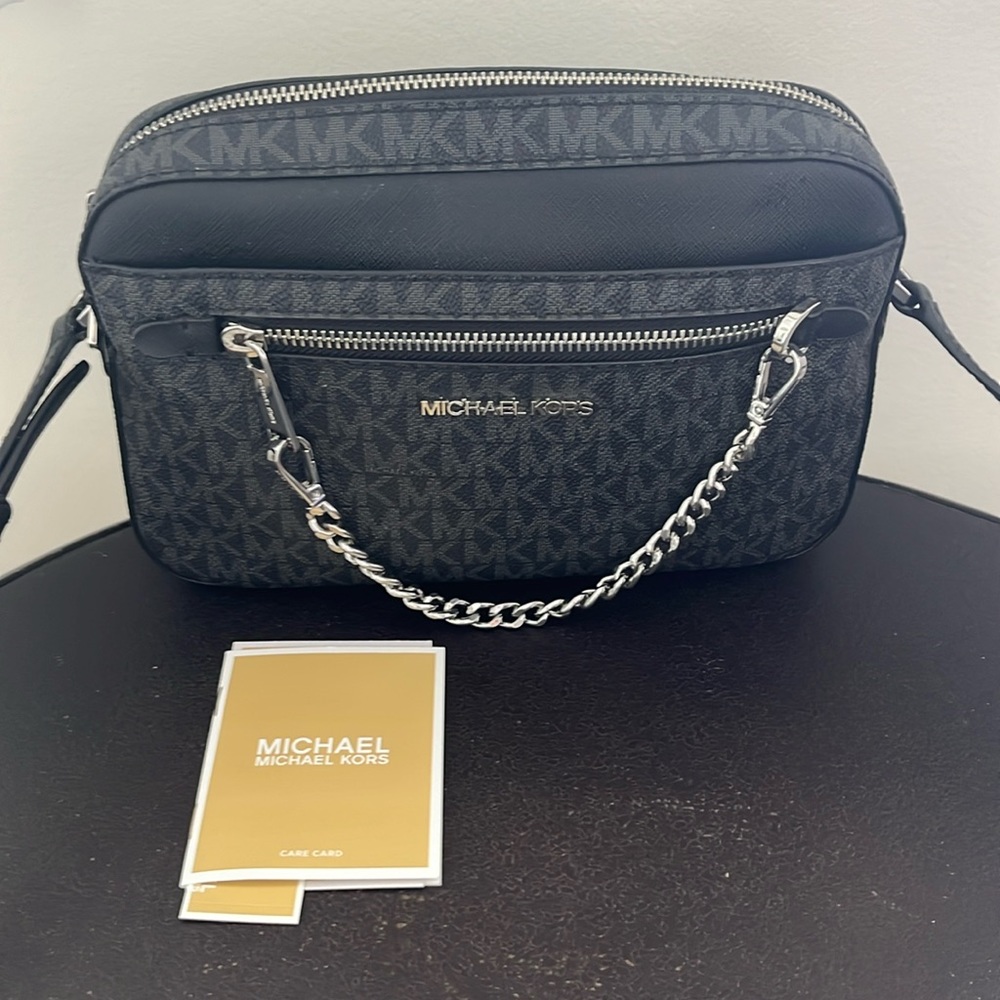 Michael Kors, Jet Set Zip Chain Crossbody Purse